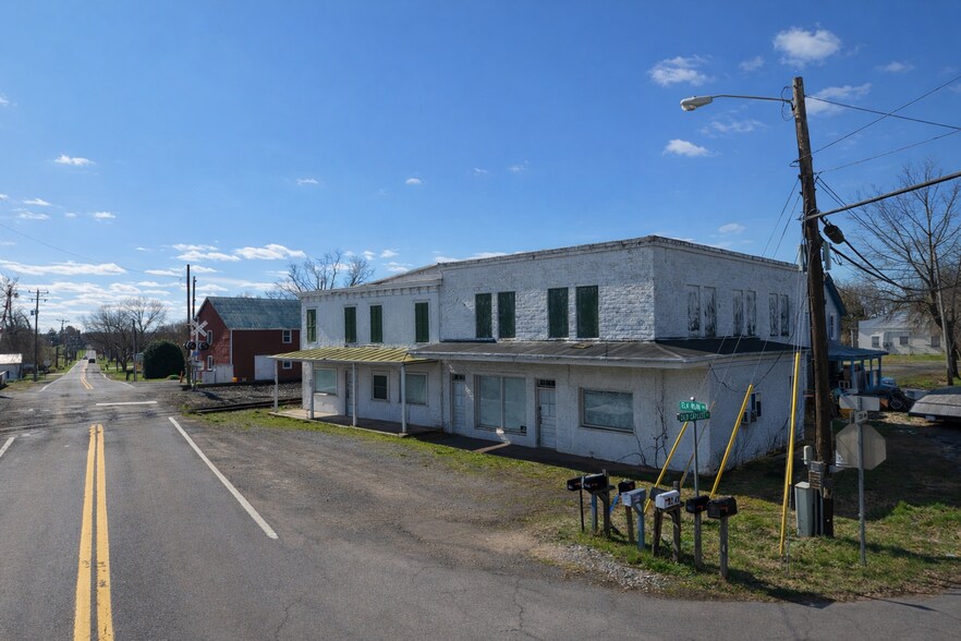 More Photos Of 9240 Elk Run Rd, Catlett Specialty For Sale