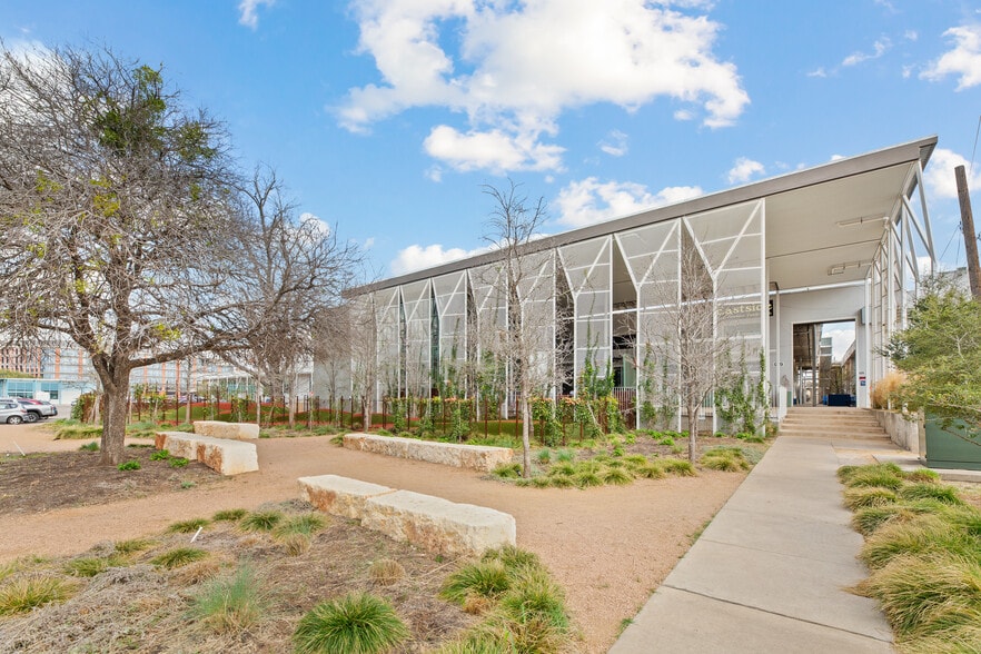 Primary Photo Of 979 Springdale Rd, Austin Office For Lease