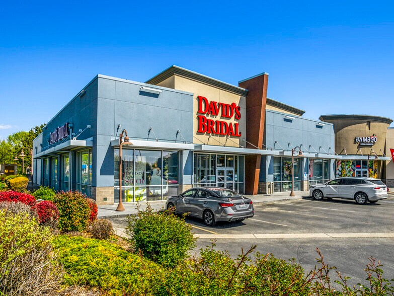 More Photos Of 8047-8101 Emerald St, Boise Freestanding For Sale