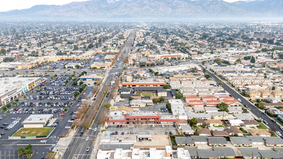 More Photos Of 5604-5608 Rosemead Blvd, Temple City Storefront Retail Residential For Sale