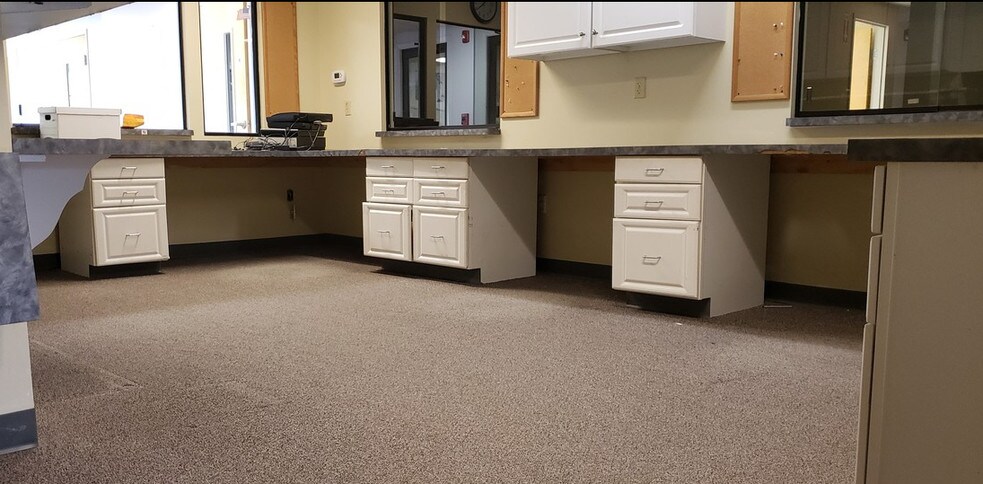 More Photos Of 835 W Central St, Franklin Medical For Lease