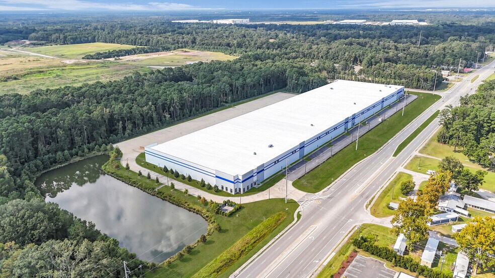 Primary Photo Of 1315 Dean Forest Rd, Savannah Unknown For Lease