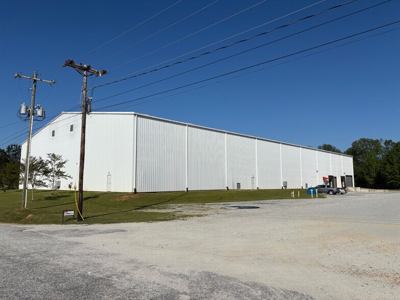 Primary Photo Of 111 Commerce Cir E, Greenwood Manufacturing For Lease
