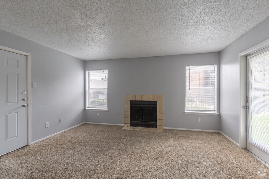 More Photos Of 1600 LaSalle Dr, Sherman Apartments For Sale