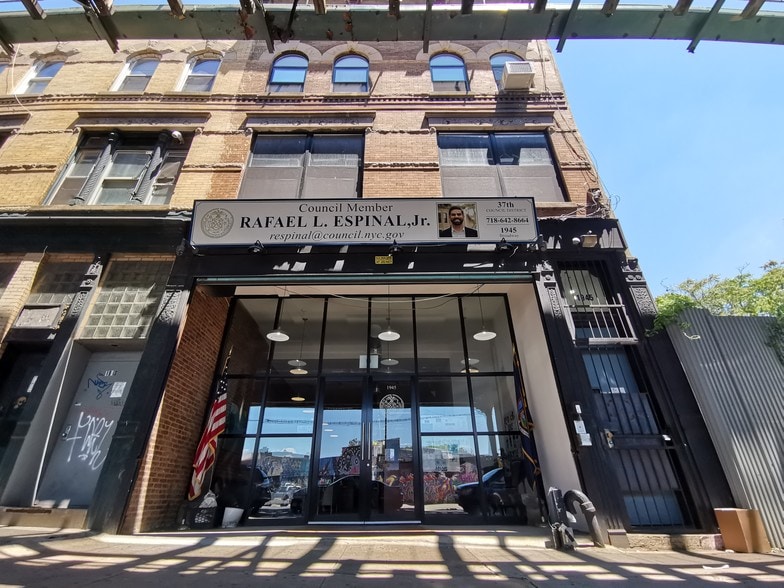 Primary Photo Of 1945 Broadway, Brooklyn Storefront For Lease