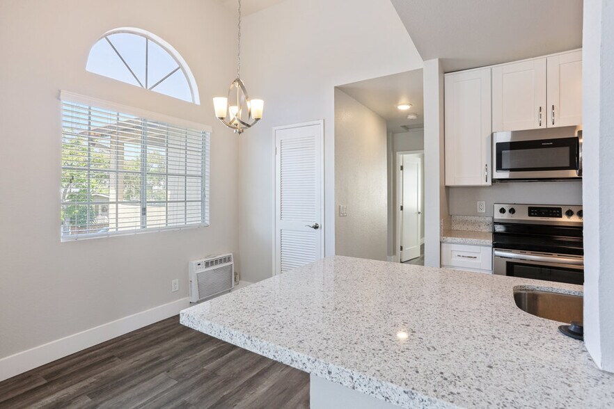 More Photos Of 4337-4339 38th St, San Diego Apartments For Sale