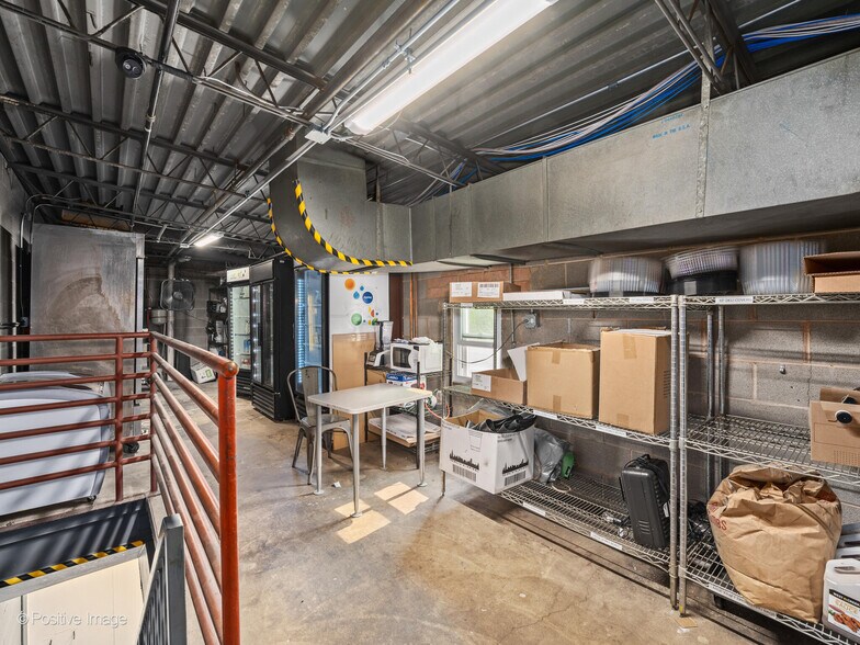 More Photos Of 720 E Rand Rd, Mount Prospect Fast Food For Sale