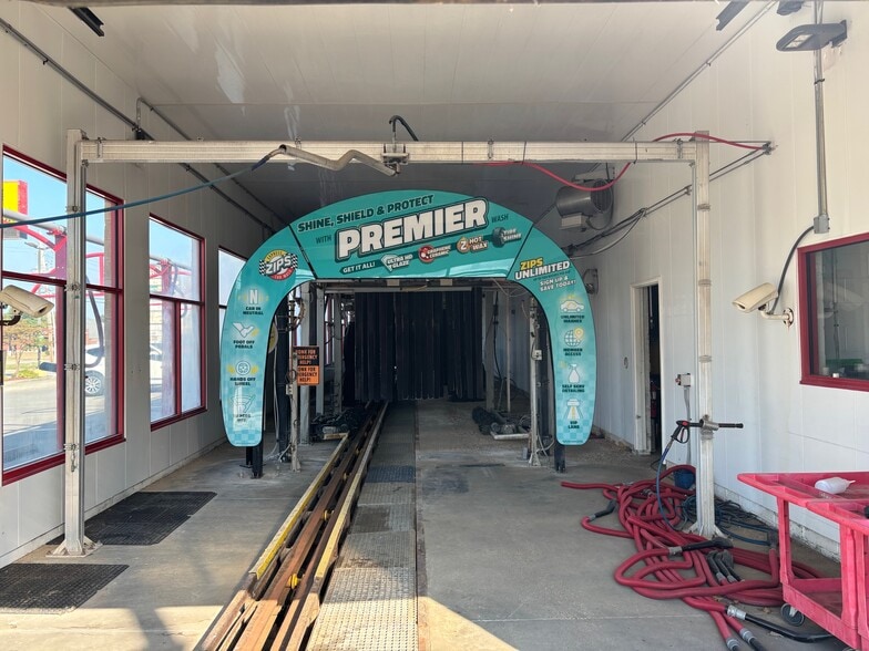 More Photos Of 2806 Richmond Rd, Texarkana Carwash For Sale