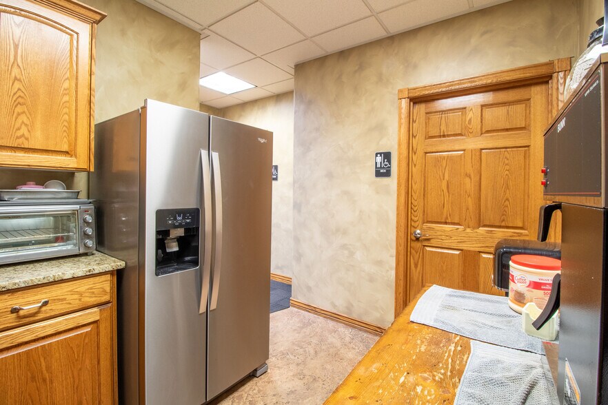 More Photos Of 335 S 1250 W, Lindon Self Storage For Lease