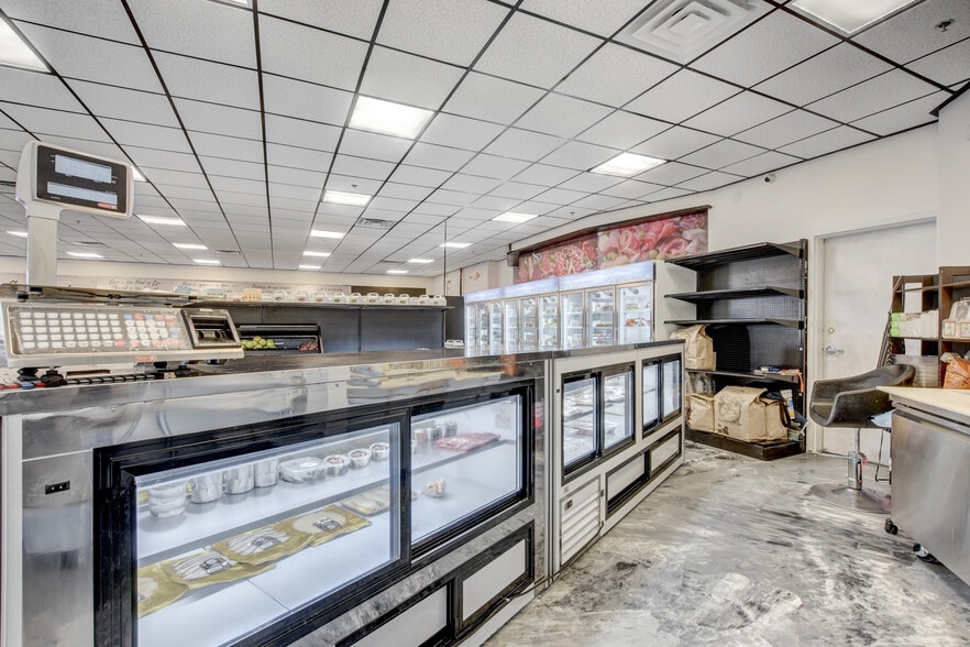 More Photos Of 4375 S Buffalo Dr, Las Vegas Storefront Retail Office For Sale