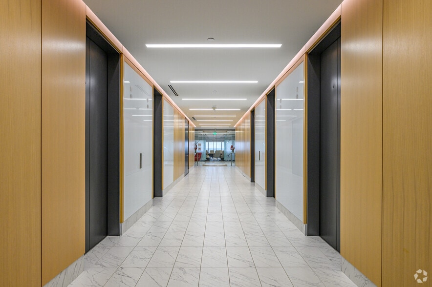 More Photos Of 10440 N Central Expy, Dallas Office For Lease