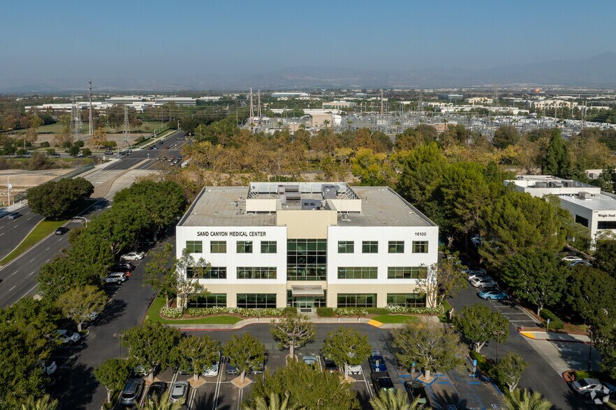 More Photos Of 16100 Sand Canyon Ave, Irvine Medical For Lease