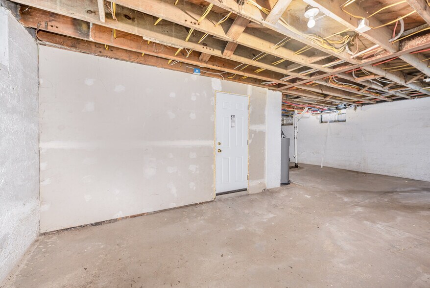 More Photos Of 940 Old Orchard Ave, Dayton Apartments For Sale