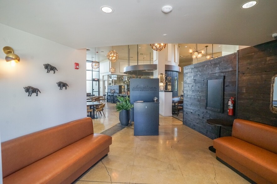 More Photos Of 200 W River Rd, Ripon General Retail For Lease