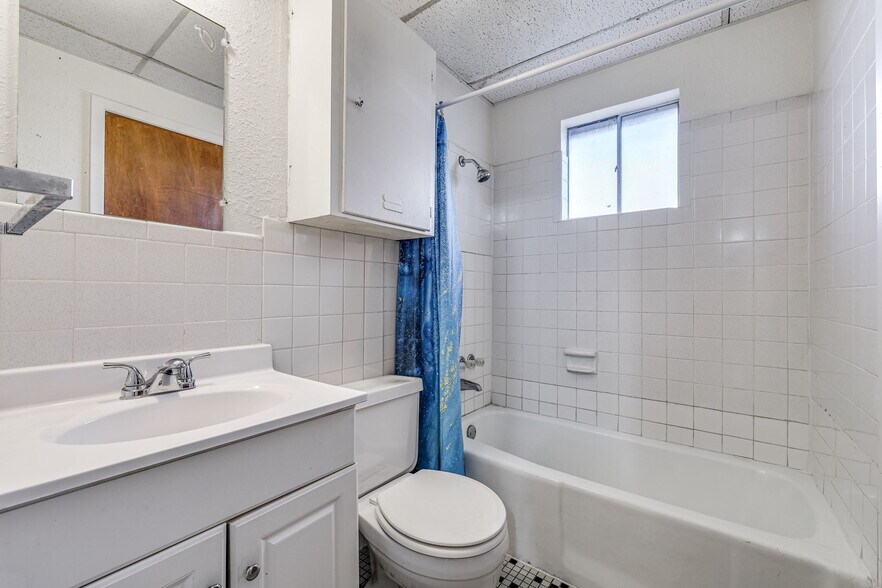 More Photos Of 1728 Pulliam St, San Angelo Apartments For Sale