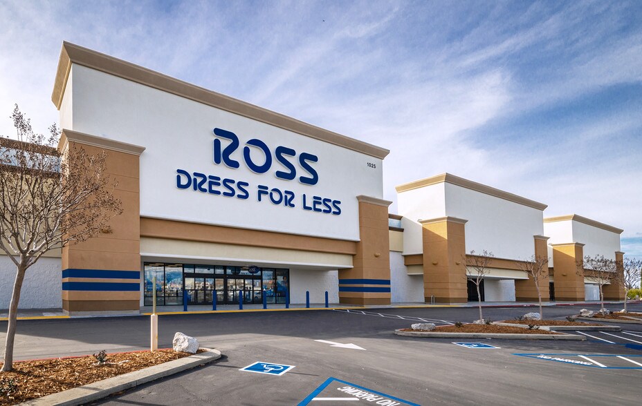 1005 S Main St, Red Bluff, CA 96080 For Lease