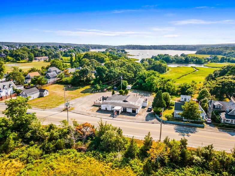 More Photos Of 270 Onset Ave, East Wareham Restaurant For Sale