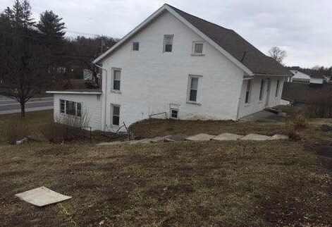 More Photos Of 335 Main St, Cairo Freestanding For Sale