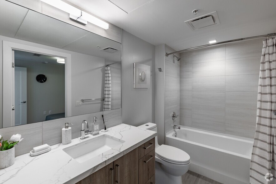 More Photos Of 320 Florida Ave NE, Washington Apartments For Lease