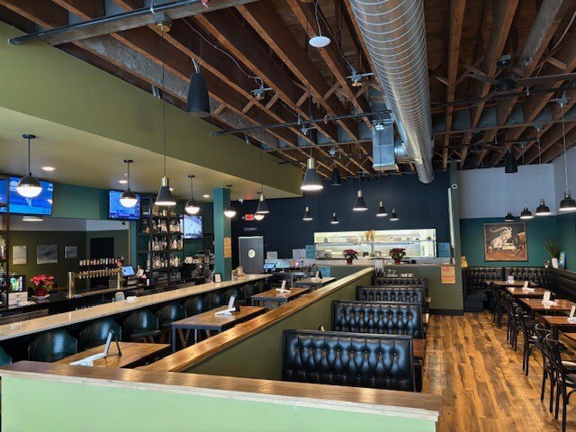 More Photos Of 973 Smith Ave S, Saint Paul Freestanding For Sale