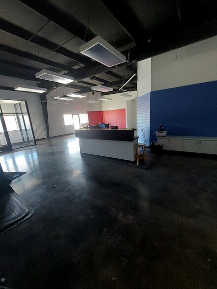 More Photos Of 1724 S Church St, Watertown Storefront Retail Office For Lease