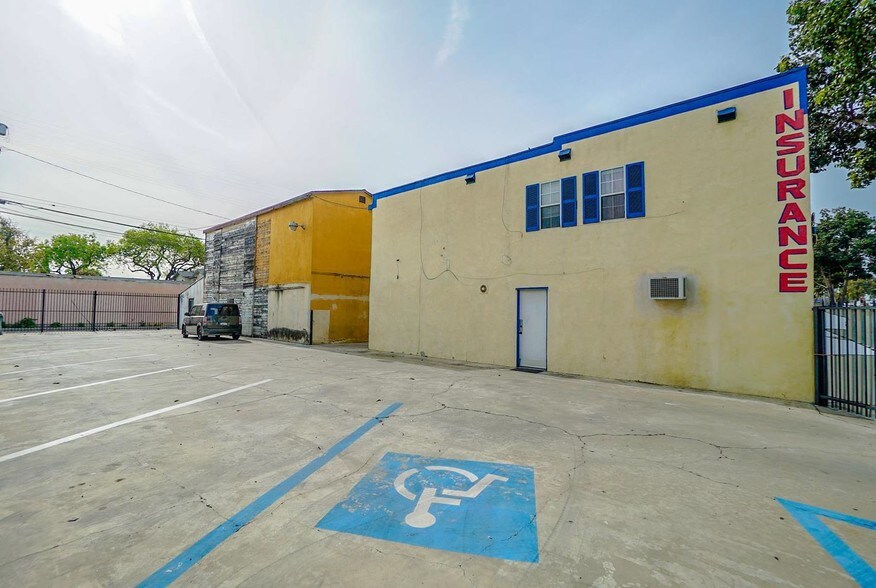 More Photos Of 11128-11130 Atlantic Ave, Lynwood Warehouse For Sale