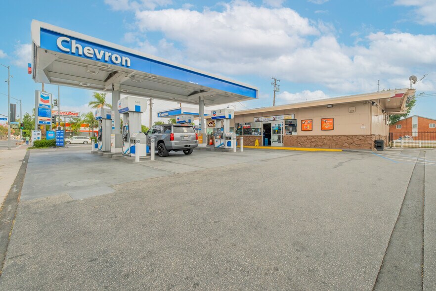 More Photos Of 5740 Atlantic Ave, Long Beach Service Station For Sale