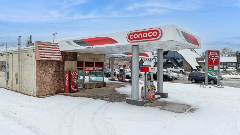 More Photos Of 196 3rd Avenue East N, Kalispell Service Station For Sale