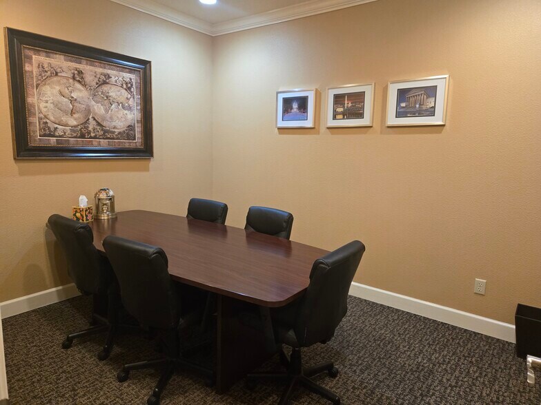 More Photos Of 6314-6324 S US 301, Riverview Office For Lease
