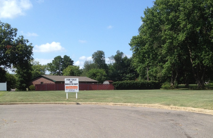 Primary Photo Of Reelfoot Ave, Union City Land For Sale