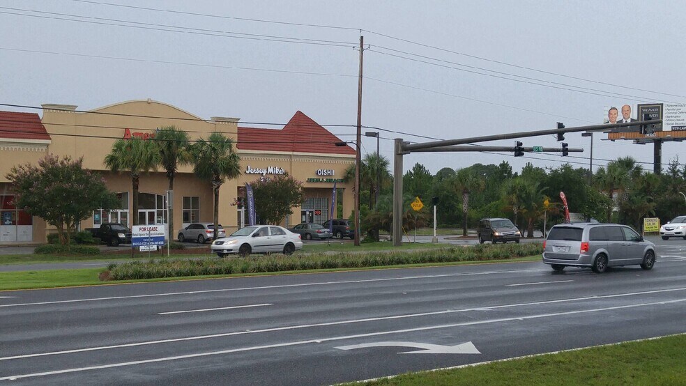 Primary Photo Of 8189-8259 Navarre Pky, Navarre Unknown For Lease