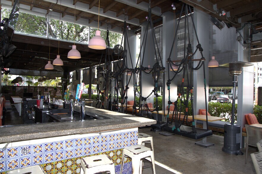 More Photos Of 2751 N Miami Ave, Miami Office For Lease