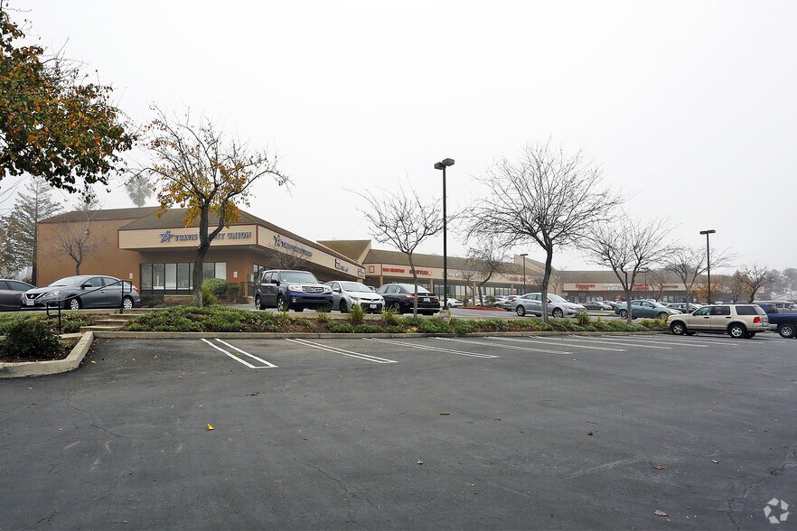 More Photos Of 2711-2799 Lone Tree Way, Antioch Unknown For Lease