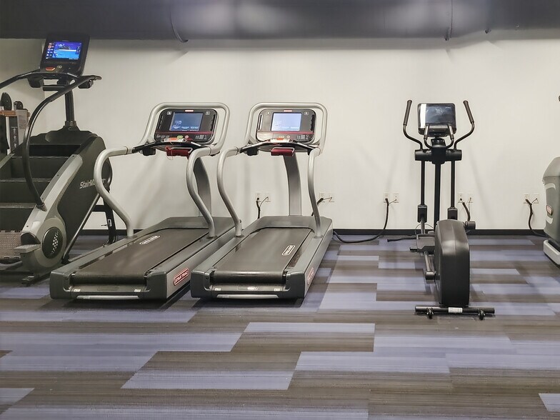 More Photos Of 1050 SW 6th Ave, Portland Coworking Space