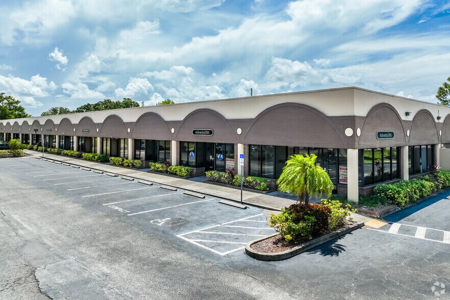 More Photos Of 13191 Starkey Rd, Largo Medical For Sale