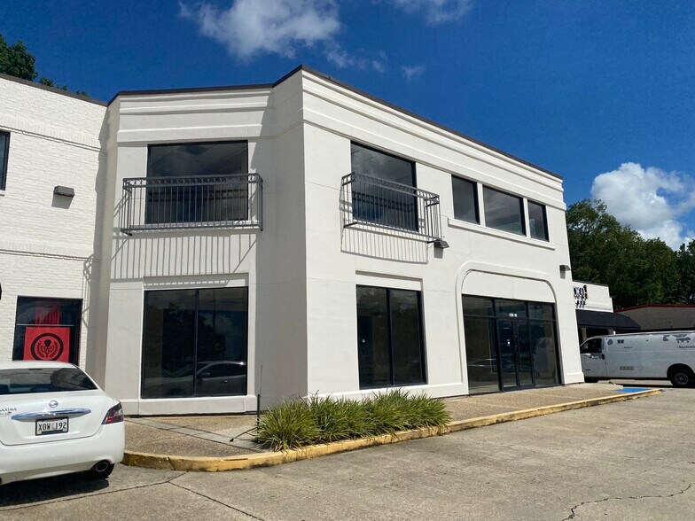More Photos Of 5830 S Sherwood Forest Blvd, Baton Rouge Freestanding For Lease