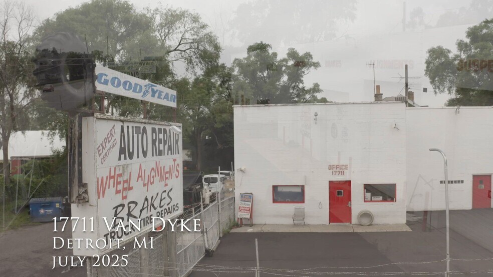 Primary Photo Of 17711 Van Dyke St, Detroit Auto Repair For Sale