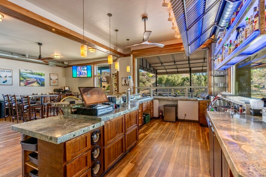 More Photos Of 6603 Lake Tulloch Pl, Copperopolis Restaurant For Sale