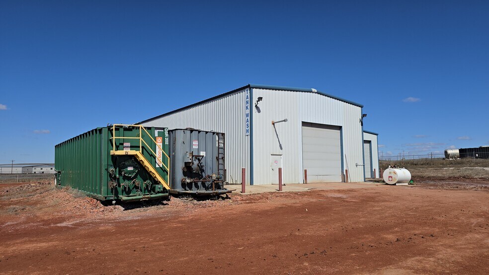 More Photos Of 10468 1st St SW, Killdeer Service For Lease