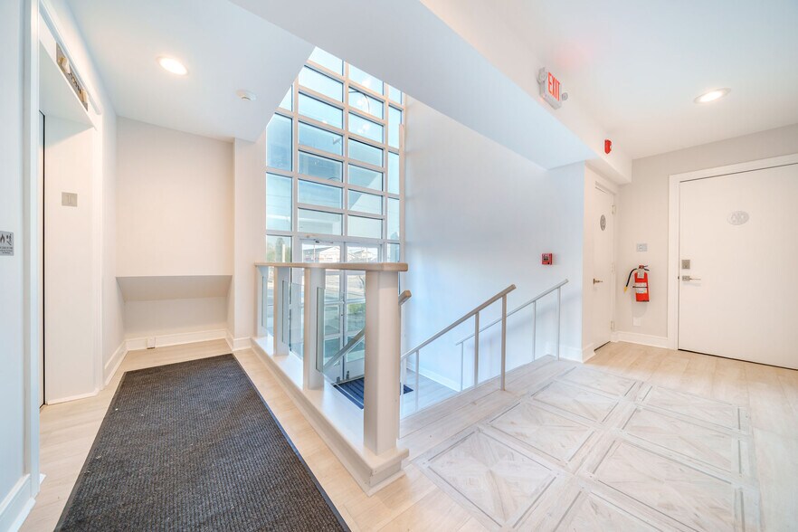 More Photos Of 701 West Ave, Ocean City Medical For Lease