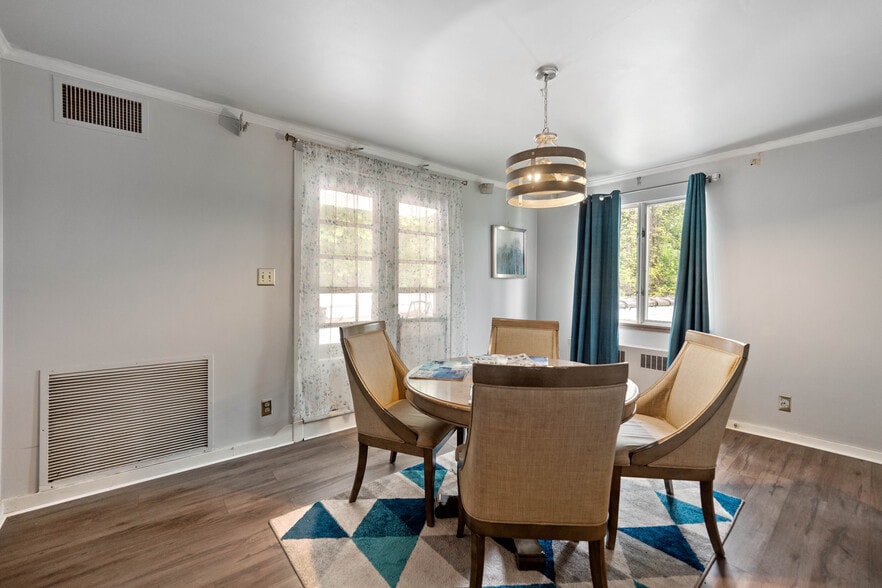 More Photos Of 701 Thompson Ave, Donora Funeral Home For Sale