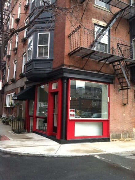 More Photos Of 149 North St, Boston Storefront Retail Residential For Lease