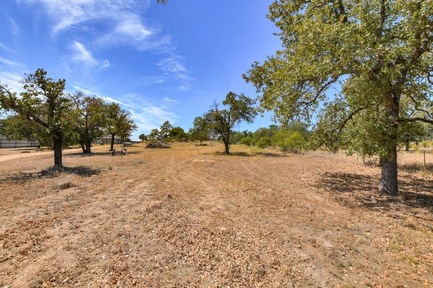 More Photos Of 8164 Hwy 261, Buchanan Dam Land For Sale