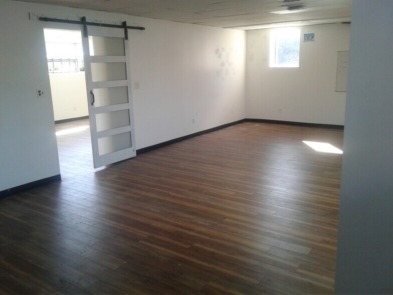 More Photos Of 72 Guy Lombardo Ave, Freeport Medical For Lease