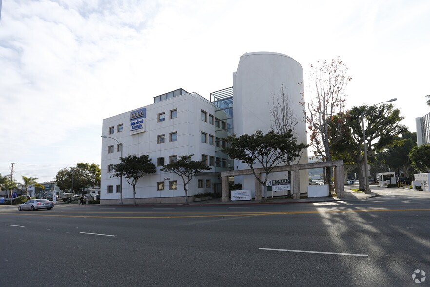 More Photos Of 2428 Santa Monica Blvd, Santa Monica Medical For Lease