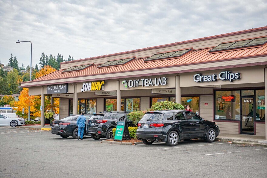 More Photos Of 6917-6979 Coal Creek Pky SE, Newcastle General Retail For Lease