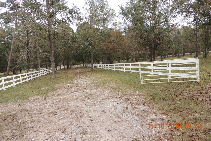 More Photos Of 6545 Fm 149 Rd, Montgomery Land For Sale