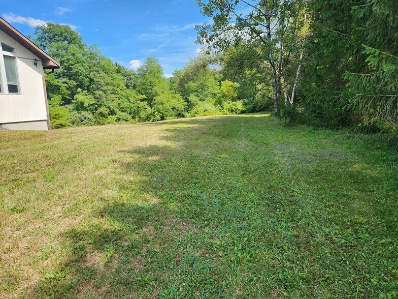 More Photos Of 6558 New York 12, Norwich General Retail For Sale