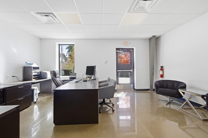 More Photos Of 8524 N Sooner Rd, Oklahoma City Industrial For Lease