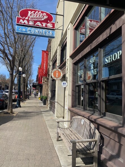 More Photos Of 1320 Main St, Saint Helena Storefront For Lease